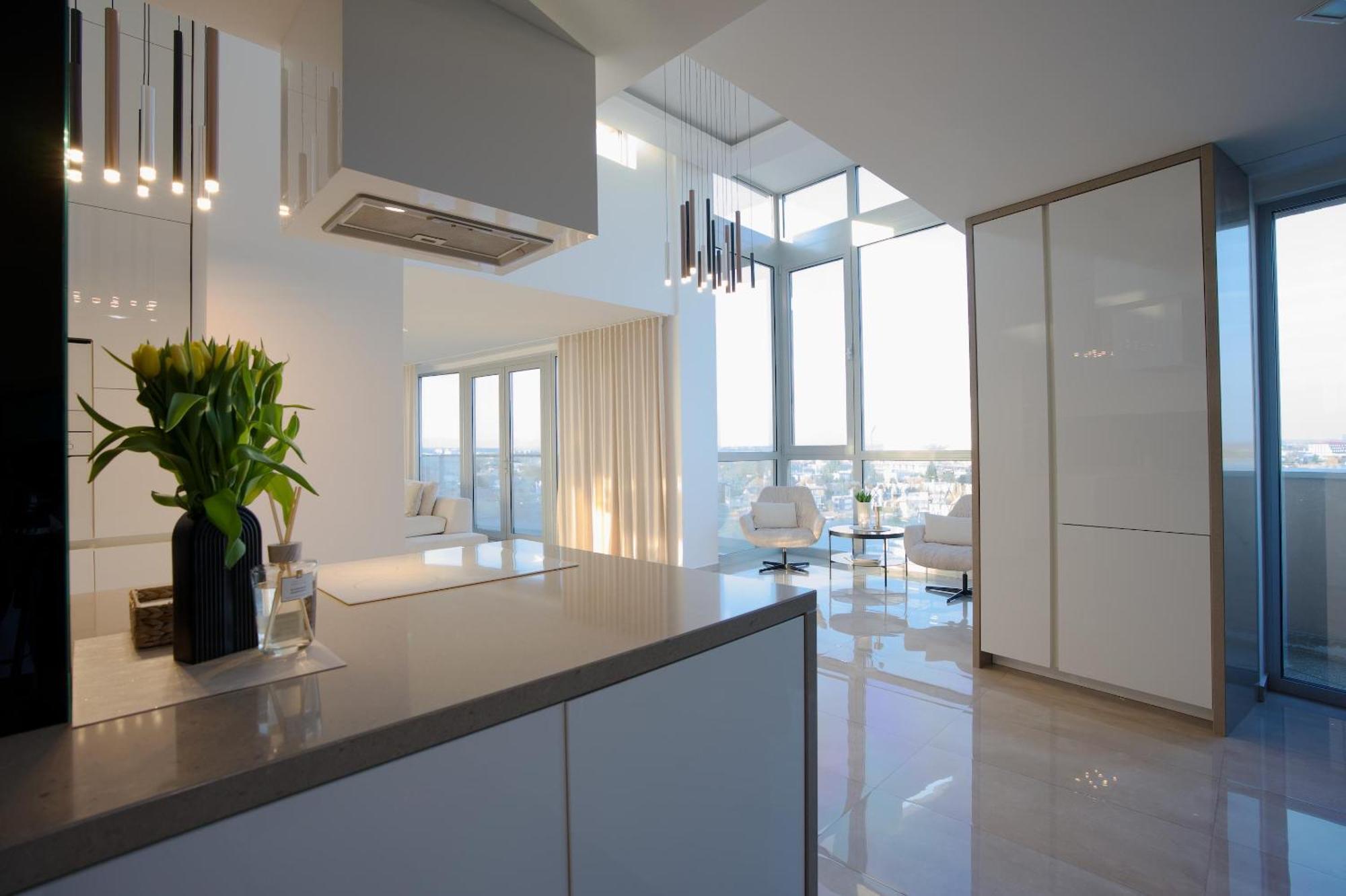 Luxusny Penthouse Nad Jazerami 230 M2, 3X Garaz, Wifi Διαμέρισμα Senec Εξωτερικό φωτογραφία